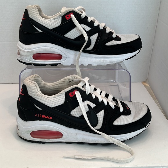 Nike Air Max White/Black/Red 6.5Y EUC - Picture 2 of 5